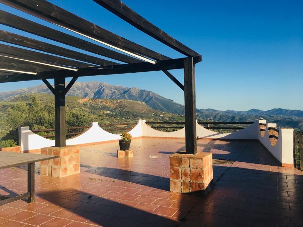 Вилла Casa Rural El Alamo Малага Экстерьер фото